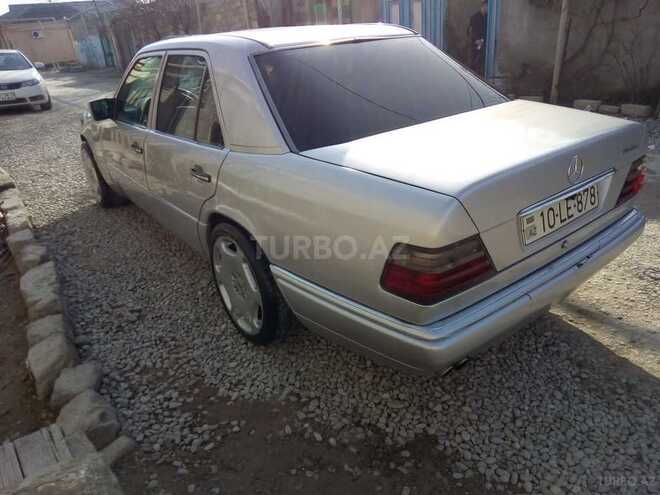 Mercedes E 320 1993, 32,125 km - 3.2 l - Bakı