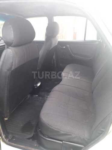 GAZ 3110 1998, 254,780 km - 2.4 l - Salyan
