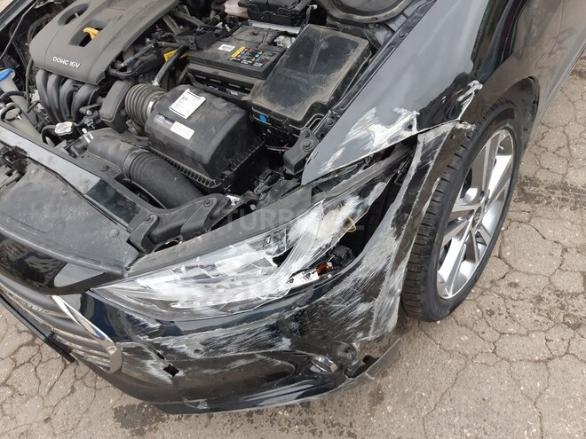 Hyundai Elantra 2018, 16,000 km - 2.0 l - Bakı