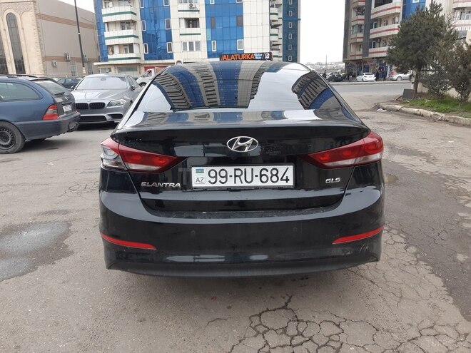 Hyundai Elantra 2018, 16,000 km - 2.0 l - Bakı