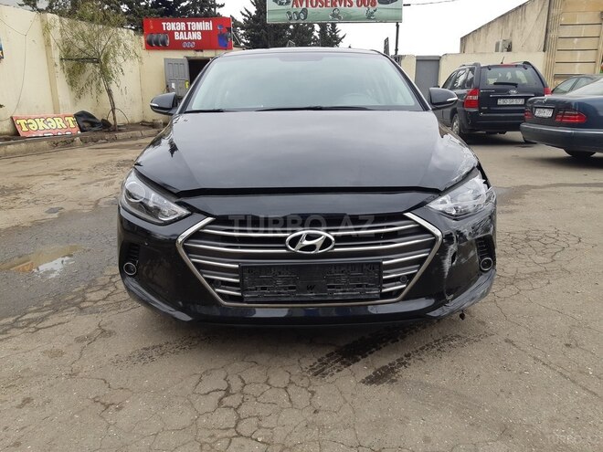 Hyundai Elantra 2018, 16,000 km - 2.0 l - Bakı