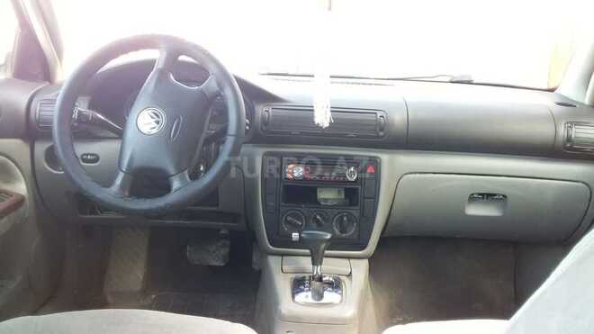 Volkswagen Passat 2001, 36,000 km - 1.8 l - Bakı