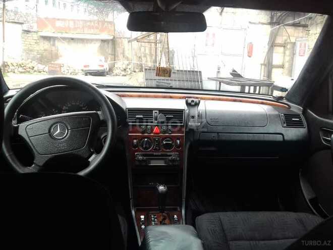 Mercedes C 220 1999, 434,000 km - 2.2 l - Bakı
