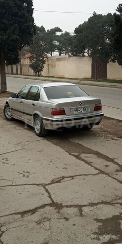 BMW 320 1998, 246,000 km - 2.0 l - Bakı