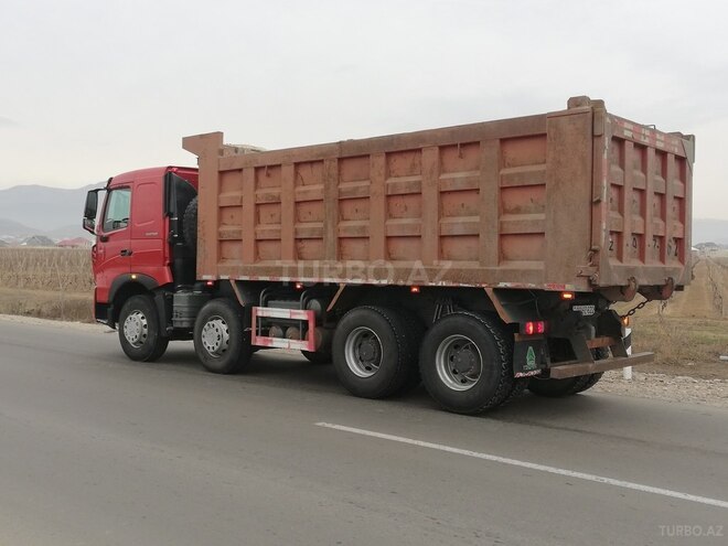 HOWO A7 2014, 270,000 km - 9.5 l - Gəncə