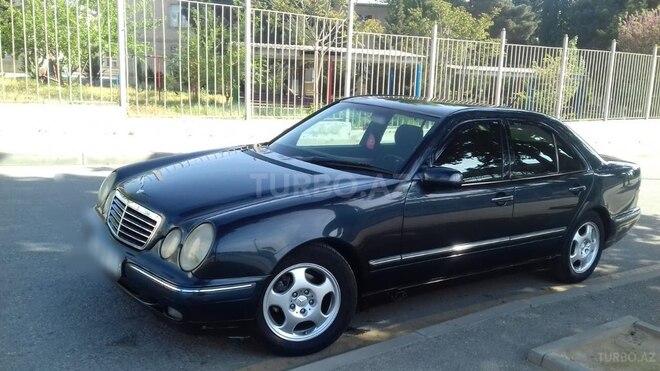 Mercedes E 240 1999, 335,000 km - 2.4 l - Bakı