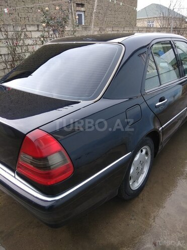 Mercedes C 230 1997, 370,000 km - 2.3 l - Xaçmaz