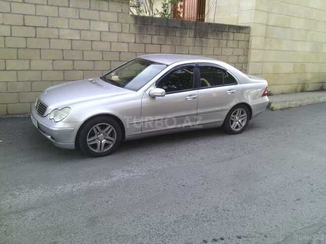 Mercedes C 200 2000, 1,833,472 km - 0.2 л - Ucar
