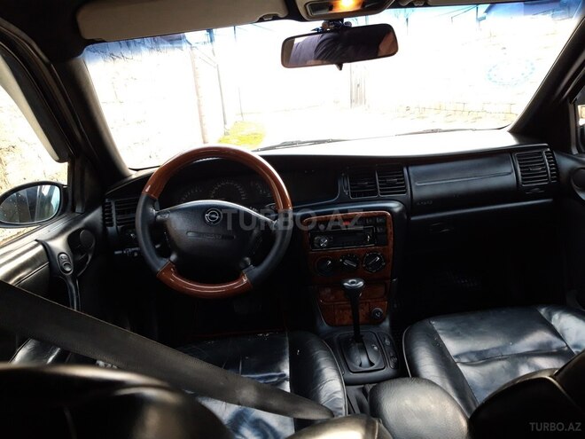 Opel Vectra 1996, 250,000 km - 2.5 l - Sumqayıt