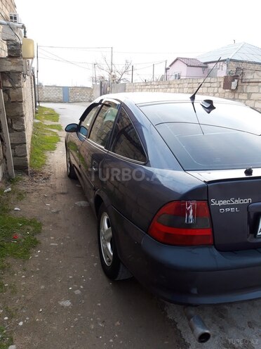 Opel Vectra 1996, 250,000 km - 2.5 l - Sumqayıt
