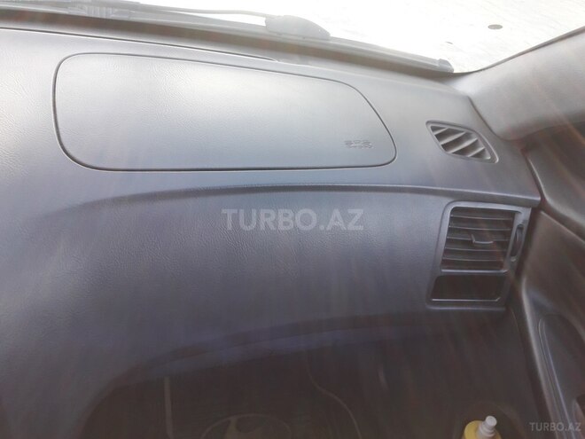 Hyundai Elantra 2001, 150,000 km - 2.0 l - Gəncə