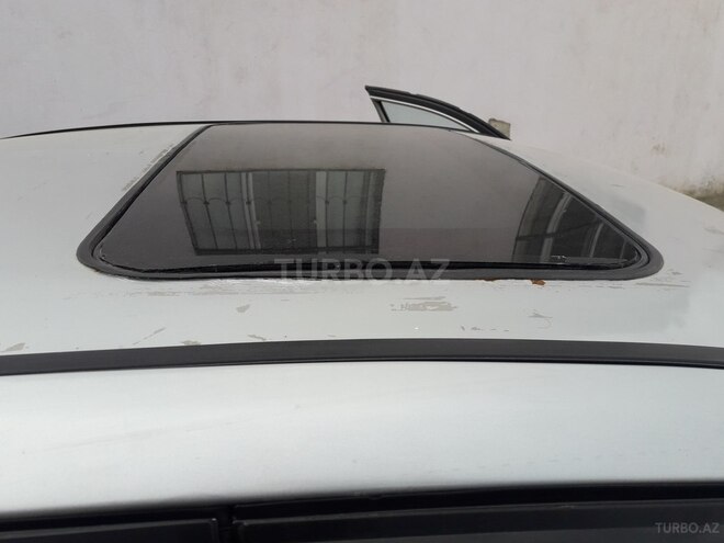 Hyundai Elantra 2001, 150,000 km - 2.0 l - Gəncə