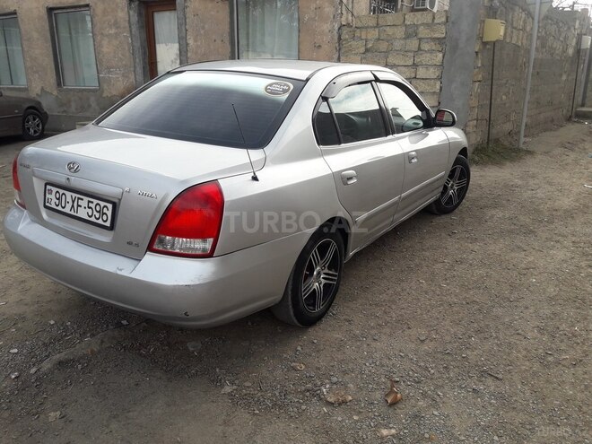 Hyundai Elantra 2001, 150,000 km - 2.0 l - Gəncə