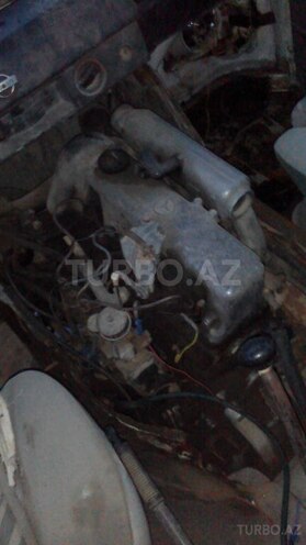 Mercedes 208 D 1992, 355,500 km - 2.2 л - Bakı