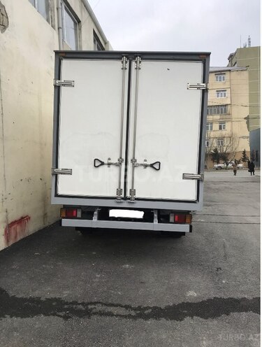 Isuzu  2011, 80,000 km - 4.6 l - Sumqayıt