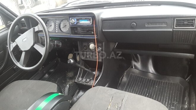 LADA (VAZ) 2107 1999, 220,000 km - 1.6 l - Salyan