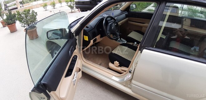 Subaru Forester 2006, 278,000 km - 2.5 l - Bakı