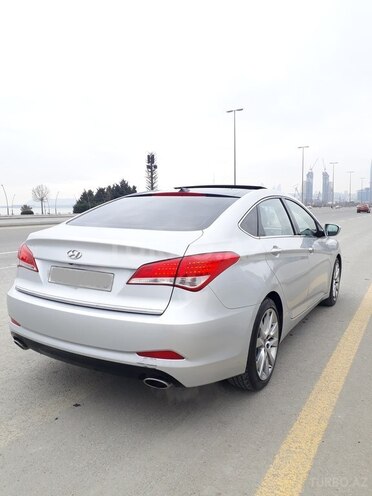 Hyundai i40 2013, 74,500 km - 2.0 l - Bakı