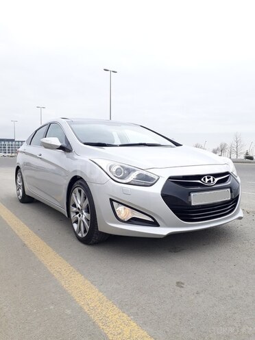 Hyundai i40 2013, 74,500 km - 2.0 l - Bakı