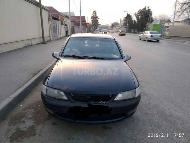 Opel Vectra 1996, 197,000 km - 1.8 л - Bakı