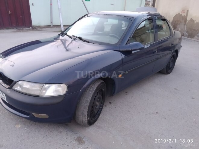 Opel Vectra 1996, 197,000 km - 1.8 л - Bakı