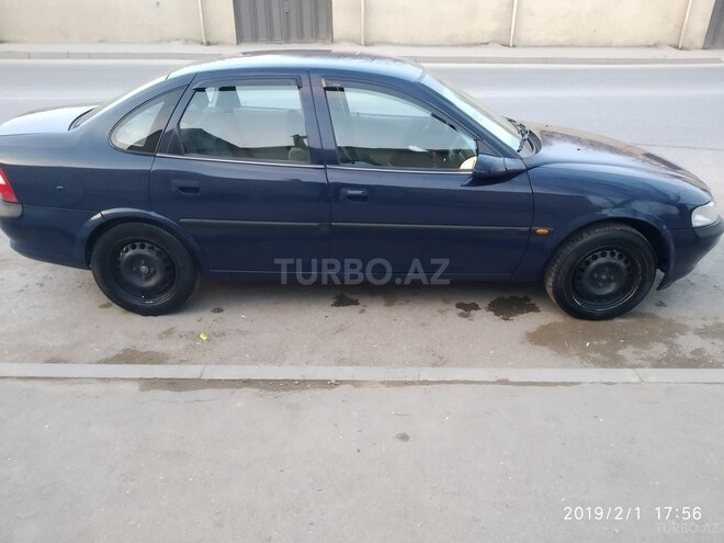 Opel Vectra 1996, 197,000 km - 1.8 л - Bakı