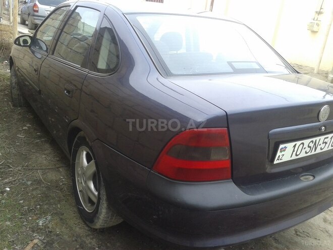 Opel Vectra 1997, 450,000 km - 1.8 l - Bakı