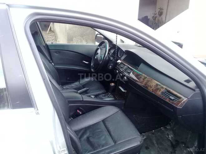 BMW 525 2004, 201,280 km - 2.5 л - Masallı