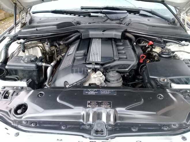 BMW 525 2004, 201,280 km - 2.5 л - Masallı
