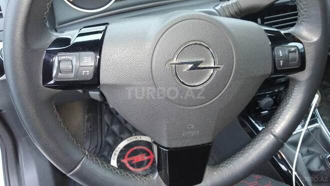 Opel Astra 2010, 165,000 km - 1.7 l - Bakı