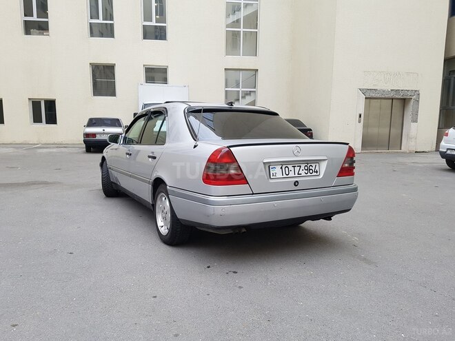 Mercedes C 280 1996, 342,000 km - 2.8 l - Bakı