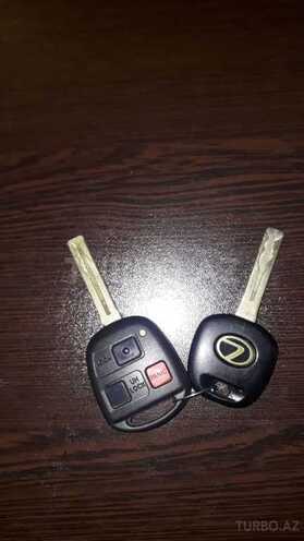 Lexus LX 470 2005, 240,000 km - 4.7 л - Bakı