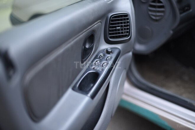 Renault Laguna 1994, 256,000 km - 2.0 l - Bakı