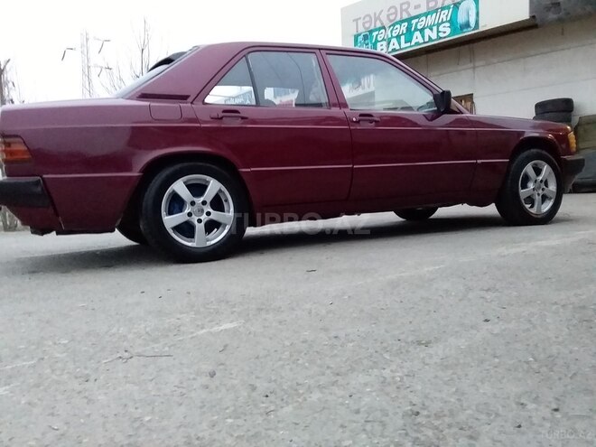 Mercedes 190 1991, 250,000 km - 2.0 l - Sumqayıt