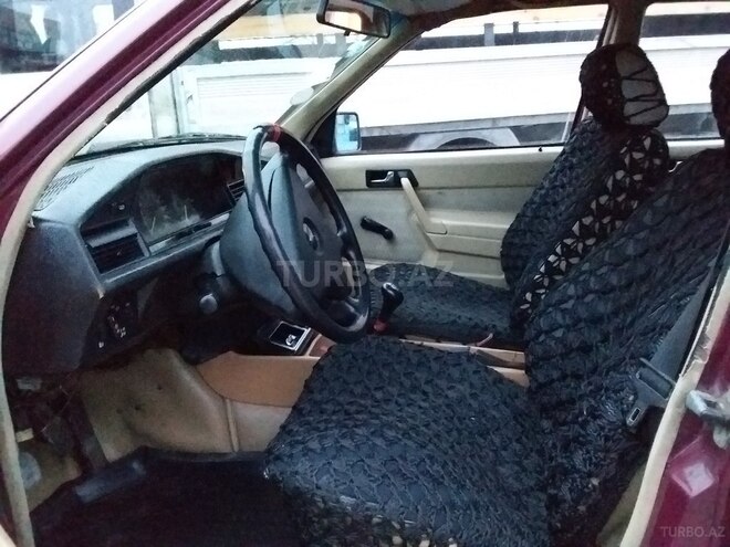 Mercedes 190 1991, 250,000 km - 2.0 l - Sumqayıt