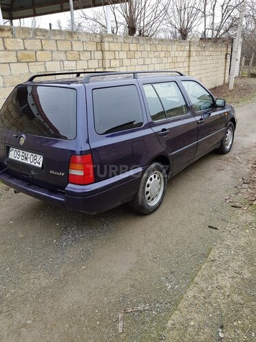Volkswagen Golf 1995, 0 km - 1.8 l - Bərdə