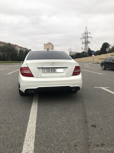 Mercedes C 300 2012, 119,000 km - 3.0 l - Bakı