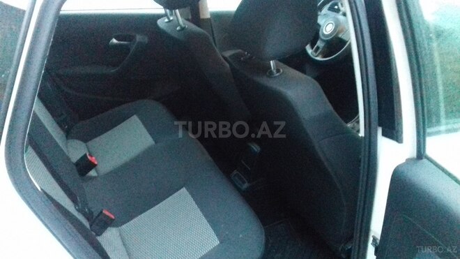 Volkswagen Polo 2012, 57,000 km - 1.4 l - Bakı