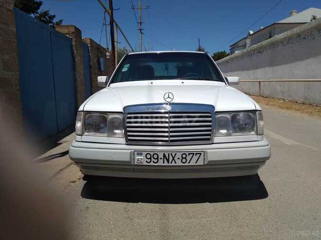 Mercedes E 220 1993, 532,147 km - 2.2 l - Bakı