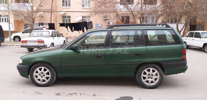 Opel Astra 1996, 300,237 km - 1.6 l - Bakı