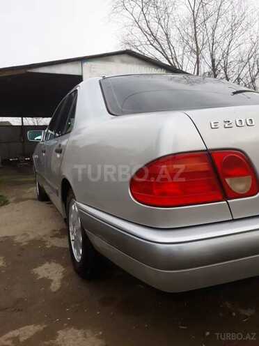 Mercedes E 200 1998, 275,000 km - 0.2 l - Masallı