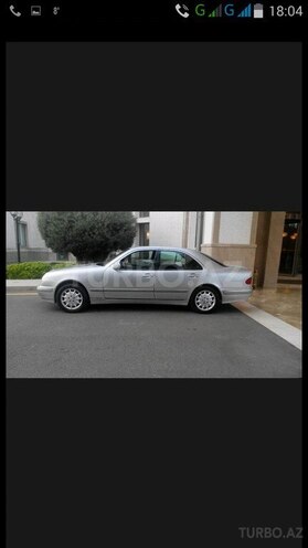 Mercedes E 240 2001, 198,785 km - 2.4 л - Goranboy