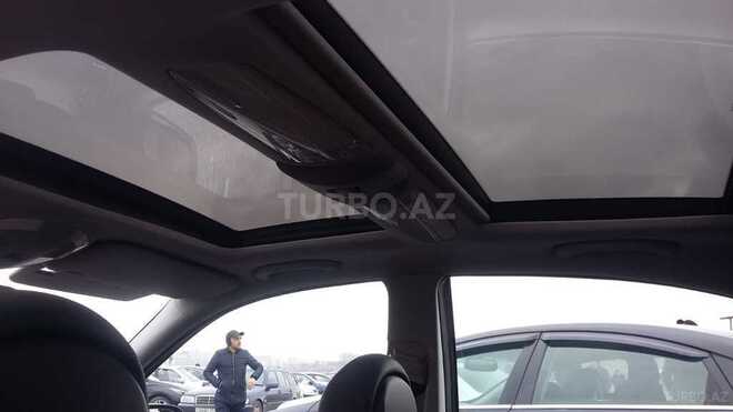 Mercedes E 240 2003, 274,000 km - 2.6 l - Bakı