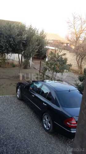 Mercedes E 240 2003, 274,000 km - 2.6 l - Bakı