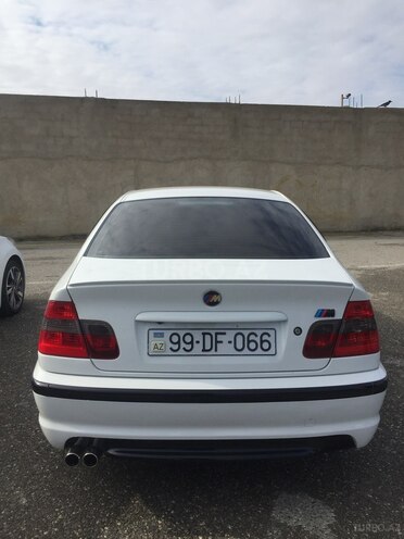 BMW 320 2003, 202,000 km - 2.2 l - Bakı