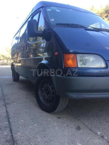 Ford Transit 1999, 247,000 km - 2.5 l - Şabran