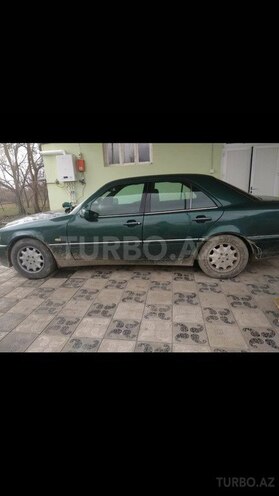 Mercedes C 220 1999, 120,000 km - 2.2 л - Bərdə