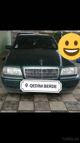 Mercedes C 220 1999, 120,000 km - 2.2 л - Bərdə