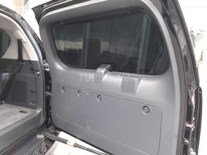 Toyota Prado 2011, 86,823 km - 2.7 л - Bakı