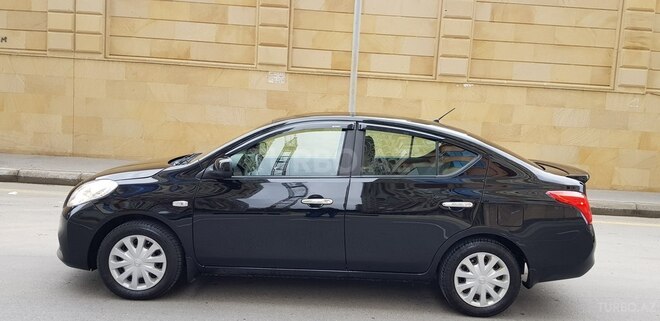 Nissan Sunny 2013, 92,000 km - 1.6 l - Bakı